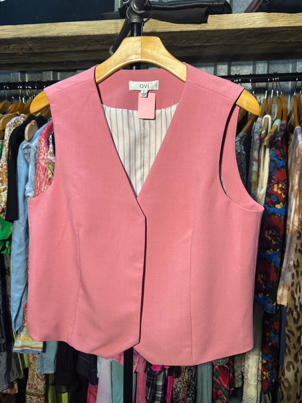 Ovi Rose-Pink Sleeveless V-Neck Tunic Top
